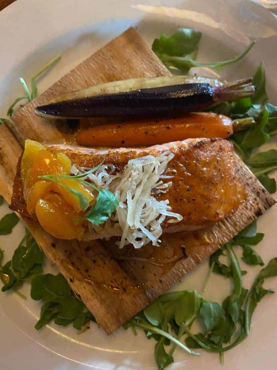 Charleston local seafood