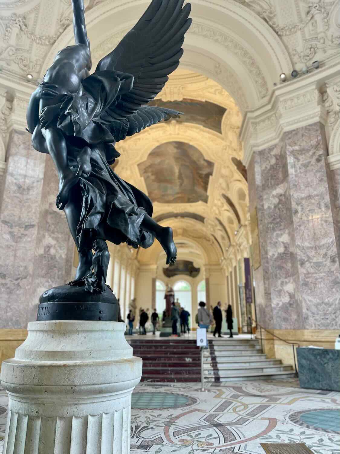 Up close statue in the Petit Palais.
